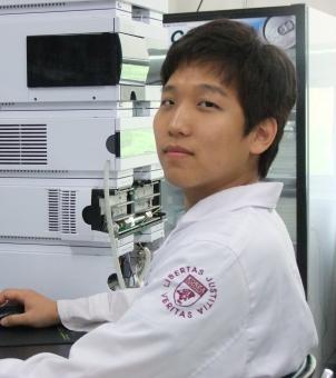 Bernie Byunghoon Park 사진